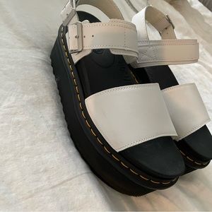 Dr. Martens Voss Quad Sandal